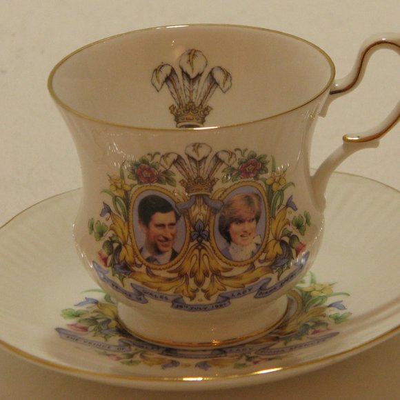 Commemorative Cup and Saucer of the Wedding of Prince Charles and Lady Diana - Picture 1 of 7